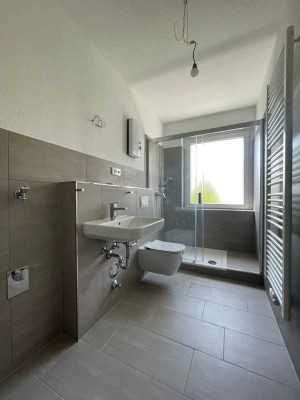 *Maisonettewohnung*Erstbezug nach Sanierung*Altbau*Tageslichtbad