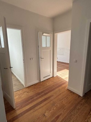 Renovierte 2-Zimmer Wohnung in zentraler Lage