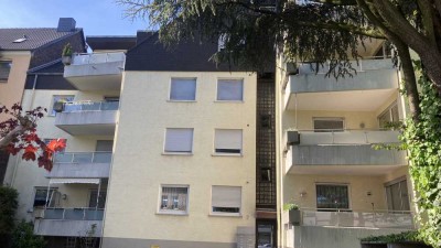 Stilvolle, modernisierte 3,5-Zimmer-Wohnung mit Balkon in Witten