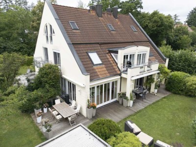 Gräfelfing-Lochham -  High-End,  Exklusive, ruhige Villenhälfte, traumhafter Garten, Doppelcarport