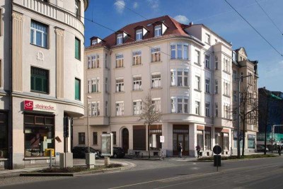 Hochwertig sanierte Dachgeschoss-Maisonette-Wohnung mit Fubo-Heizung und Balkon!