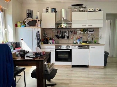 Ebenerdiges Einfamilienhaus mit Einliegerwohnung und Pelletofen, modernisiert, toll ausgestattet !!!
