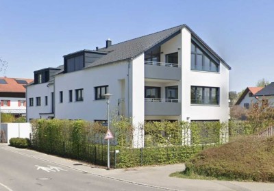 Exklusive EG-Wohnung mit eigenem Garten - 800 m vom See