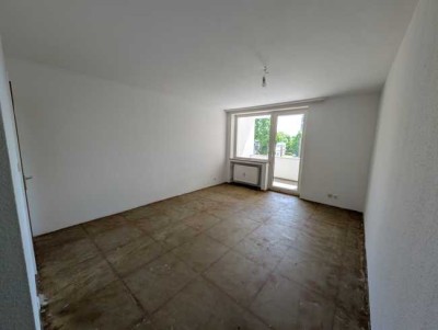 Ruhige 2-Zimmer Wohnung mit Balkon & Aufzug im Herzen von GE-City