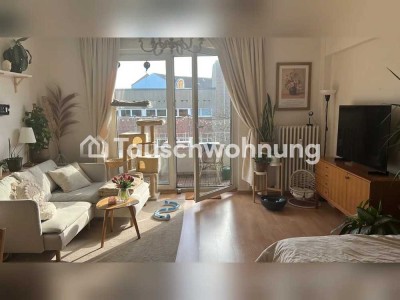 Tauschwohnung: Lichtdurchflutete Wohnung mit 2 Balkonen in Düsseldorf