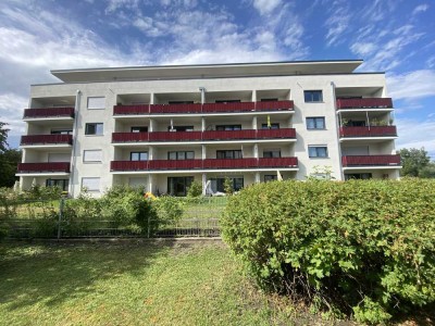 Neuwertige, energieeffiziente, moderne und helle 2-Zi-Whg mit Südbalkon