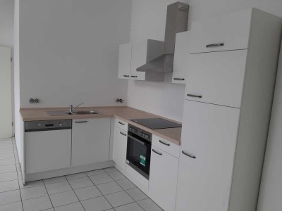 Geschmackvolle, gepflegte 2-Raum-Maisonette-Wohnung mit geh. Innenausstattung mit EBK