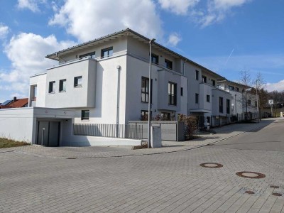 ***moderne 3-Zimmer-Wohnung mit schönem Garten inkl. Küche***