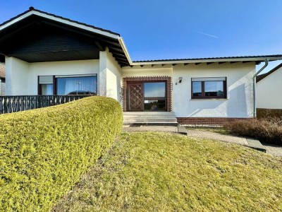 **gepflegtes Einfamilienhaus mit potenzieller Einliegerwohnung in Müschenbach - Nähe Hachenburg**