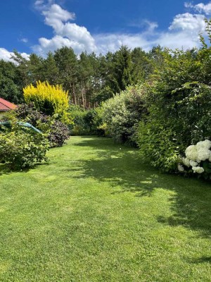 Barrierefreies lichtdurchflutetes EFH in See- und Waldnähe mit großem Garten und Sauna