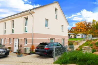 Neue Doppelhaushälfte in Solnhofen