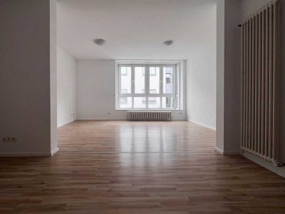 KL - Nähe Stadtpark, 3 ZKB, Moderne EBK, Gäste WC, 2 Balkone, Parkplatz, Abstellraum