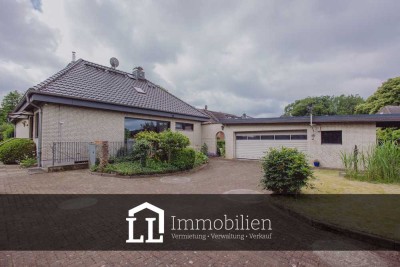 Großzügig leben - Einfamilienhaus mit viel Platz drinnen & draußen (provisionsfrei).