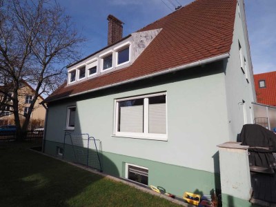 Zentral gelegene 4-Zimmer-Wohnung mit Terrasse in Unterschleißheim