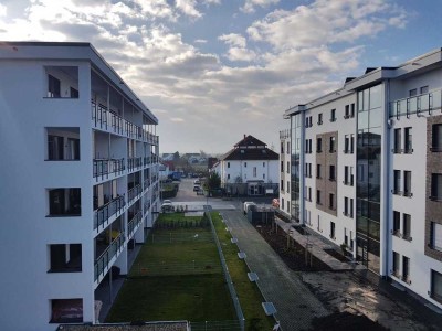 Moderne Studiowohnung, Blk, EBK, TG, in Bahnhofsnähe