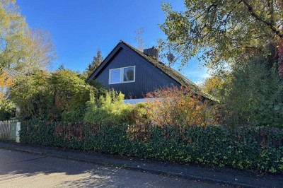 Einfaches Einfamilienhaus mit großem Garten in Bernried