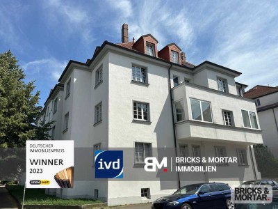 Charmante 2-Zimmer-Dachgeschosswohnung mit Loggia