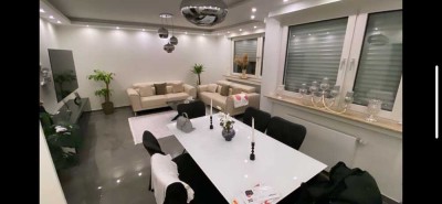 Renovierte Wohnung mit Balkon& Garage in Rüdinghausen