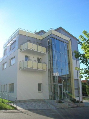 Helle 2 Zimmer Wohnung, Küche, Aufzug, provisionsfrei Plattenhardt