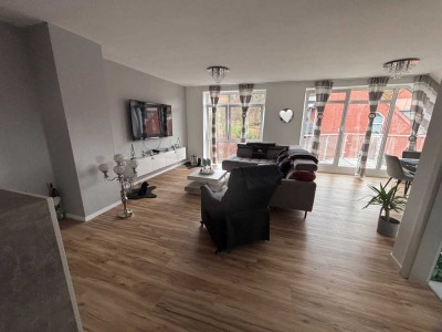 Sonnige und moderne 3-Zimmer-Wohnung mit Balkon in Hildesheim-Ochtersum