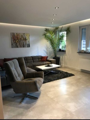 Schöne helle 3 Zimmer Wohnung mit Garten in Hönow