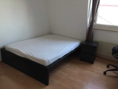 Erstbezug nach Sanierung mit Einbauküche: ansprechende 1-Zimmer-Wohnung in Mannheim