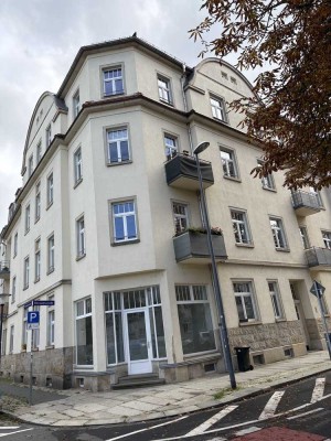 Exklusive, sanierte 3-Zimmer-Wohnung mit Balkon in Dresden