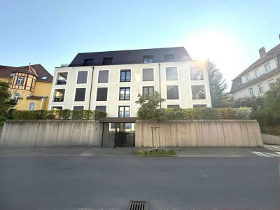 Stilvolle 2-Zimmer-Wohnung am Fuldaer Frauenberg mit großer Terrasse in architektonischem Juwel
