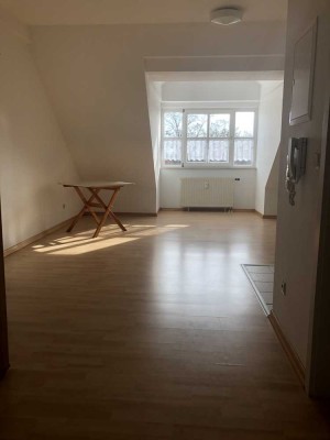 Helles App. für eine Person, in Eching verfügbar ab 01.10.2025