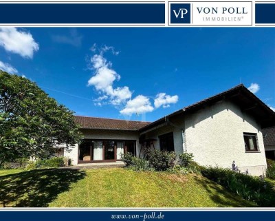Großes Grundstück in TOP-LAGE: Bungalow mit Einliegerwohnung!