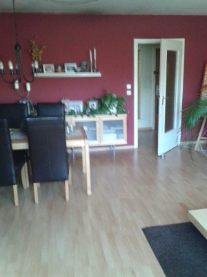 ***RESERVIERT*** Schicke 3-Zi-DG-Whg mit EBK in Kirchweyhe Nähe Martktplatz von privat