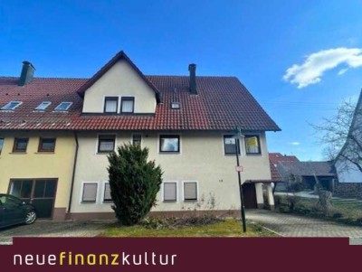 Großzügige Doppelhaushälfte mit Gartenidylle und 3 Balkonen