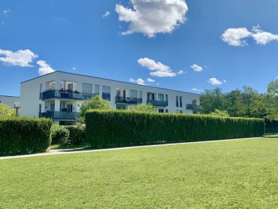 3-Zimmer Wohnung in Bestlage am Park mit See