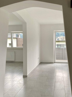 Dein Daheim - 2 Zimmer +extra geräumige KomplettKüche +AAP