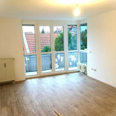 Geschmackvolle, gemütliche,helle 2-Zimmerwohnung zum Wohlfühlen ca. 62m² in Top Lage