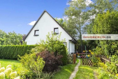 IMMOBERLIN.DE - Herrliches Einfamilienhaus mit Gartenidyll in sehr ruhiger Lage am Stadtrand