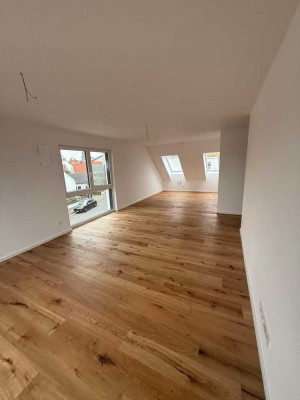 2-Zimmer-DG-Wohnung mit Dachterrasse in klimafreundlichem Neubau in Neuberg (WG 11)