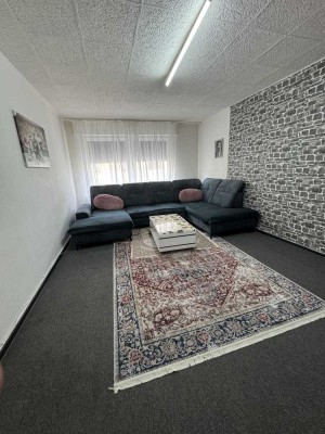 Helle 2-Zimmer-Wohnung mit Balkon in zentraler Lage von Saarbrücken