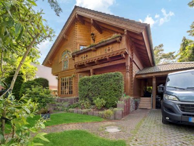 Hohen-Neuendorf: Luxuriöse Alpenlandvilla im Norden von Berlin (Niedrigenergiehaus)