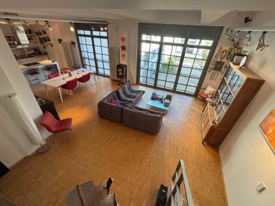 Stilvolle, vollständig renovierte 3-Raum-Loft-Wohnung mit lux. Innenausstattung in Frankfurt am Main