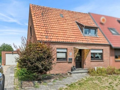 Doppelhaushälfte mit Garage und viel Potenzial in Nettetal-Kaldenkirchen
