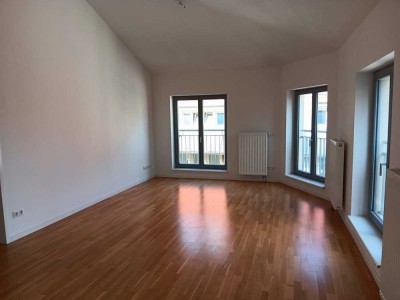 Zentral & hochwertig: Großzügige Wohnung mit ca. 91 m² in Stralsund
