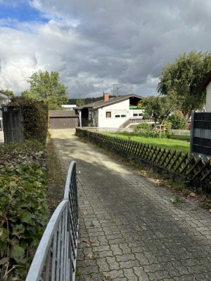 Geräumiges 8-Zimmer-Einfamilien- oder Mehrgenerationenhaus, tolles Grundstück in Bad Schussenried