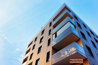 4-Zimmer-Wohnung mit Panorama-Loggia &amp; Garagenstellplatz im 10. OG