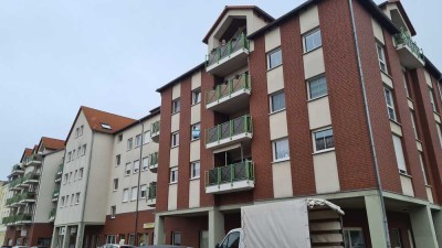 Magdeburg - Neue Neustadt - 4-Raum-Wohnung mit Balkon & Stellplatz in gepflegter Wohnanlage