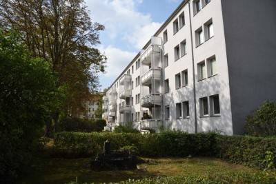 Sanierte Eigentumswohnung mit Garage in begehrter, ruhiger Wohnlage in Weißenfels West