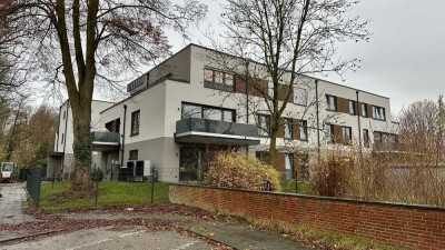 Erstbezug, moderne 3,5-Zimmer-Erdgeschosswohnung mit gehobener Ausstattung mit Balkon in Wesel