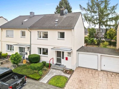 Charmante Doppelhaushälfte mit Garage!