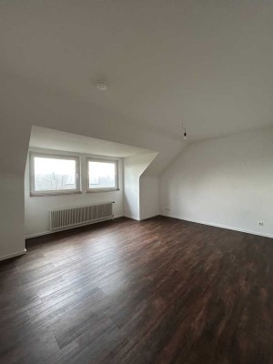 Schöne 2-Zimmer-Wohnung in sehr gepflegtem 6-Parteien-Haus in St. Tönis