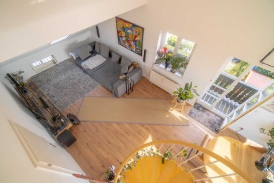 Unikat mit WOW Effekt | 5 Zimmer, Galerie, Terrasse, Balkon & 2 Stellplätzen